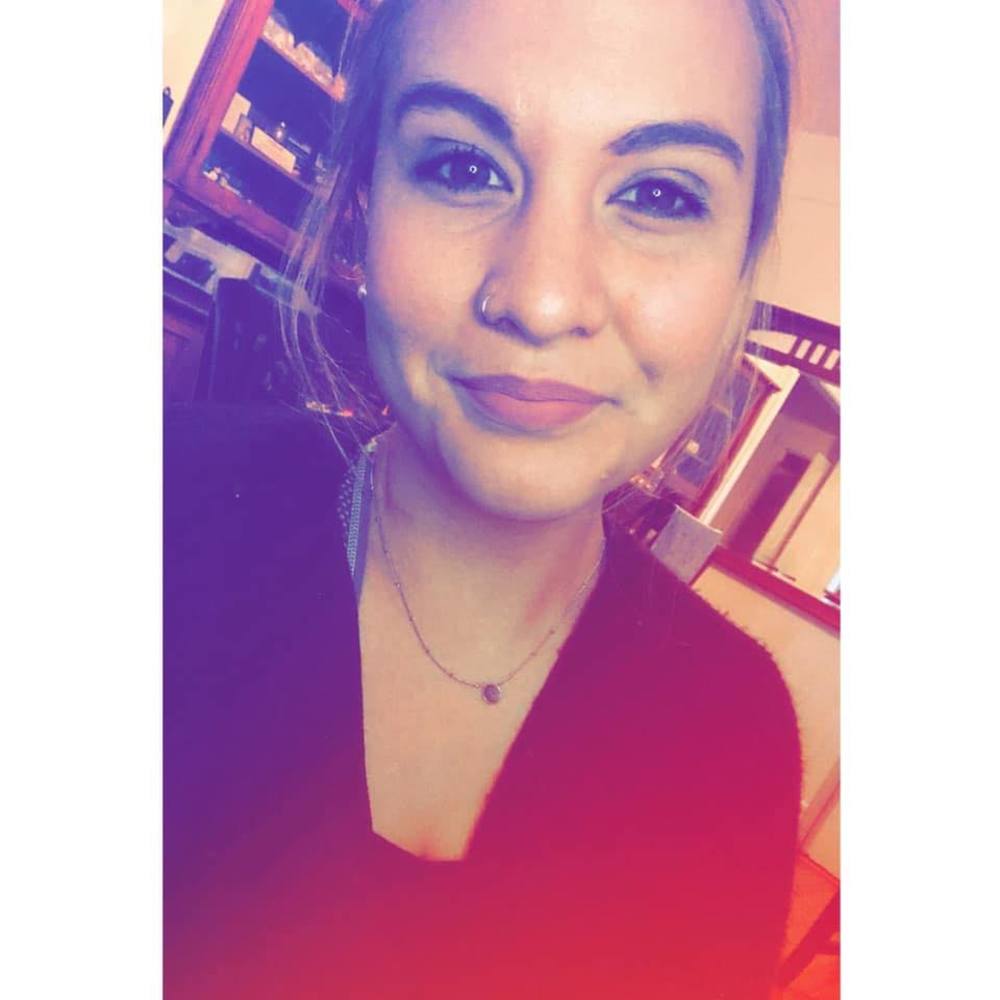 Meet your Posher, Lizzette